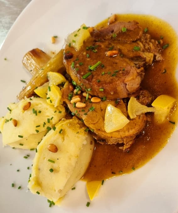 Plat de saison à l'ardoise du restaurant La Toscane Ouistreham